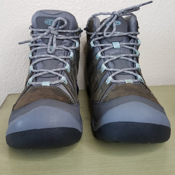 NEW! KEEN Circadia Mid Waterproof Hiking Boots - Picture 3 of 5